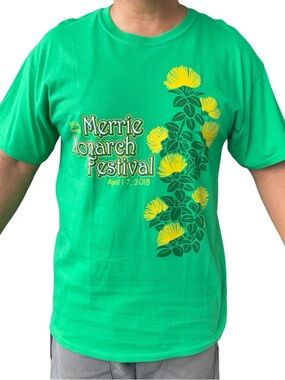Merrie Monarch Festival Green Graphic Tee with Yellow Floral Print 2018